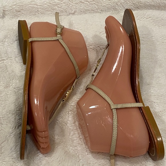 Lauren Ralph Lauren LRL Aina Leather T-Strap Khaki Flat Sandals Size 6.5 VGC - Picture 9 of 10